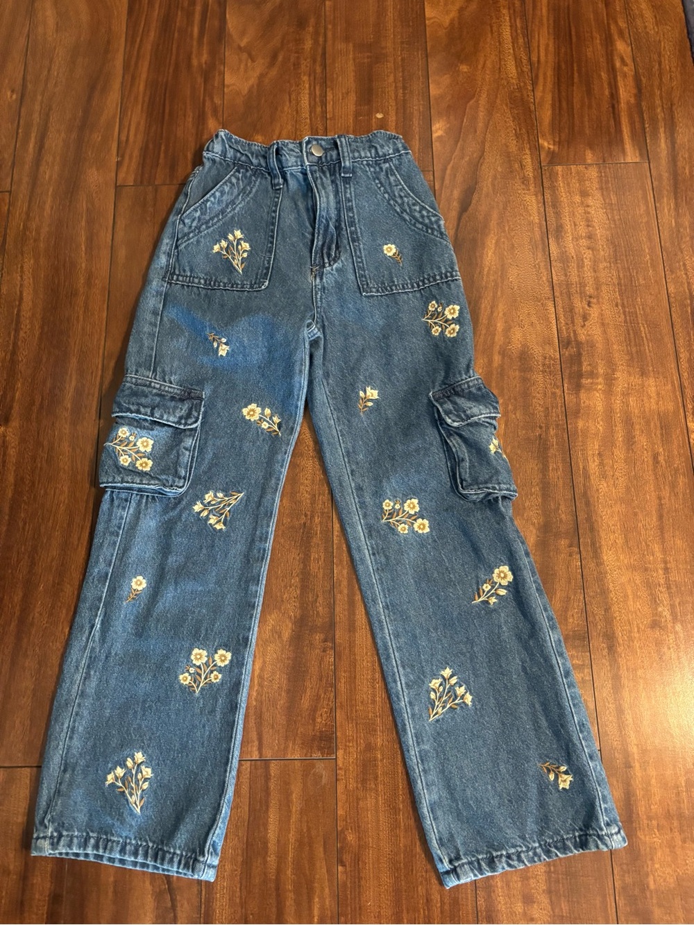 Like New Girls Jeans Front Pockets & Zipper Size 8
